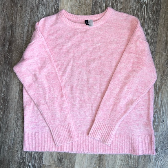 H&M Sweaters - H&MCrew Neck Sweater Pink Size Large